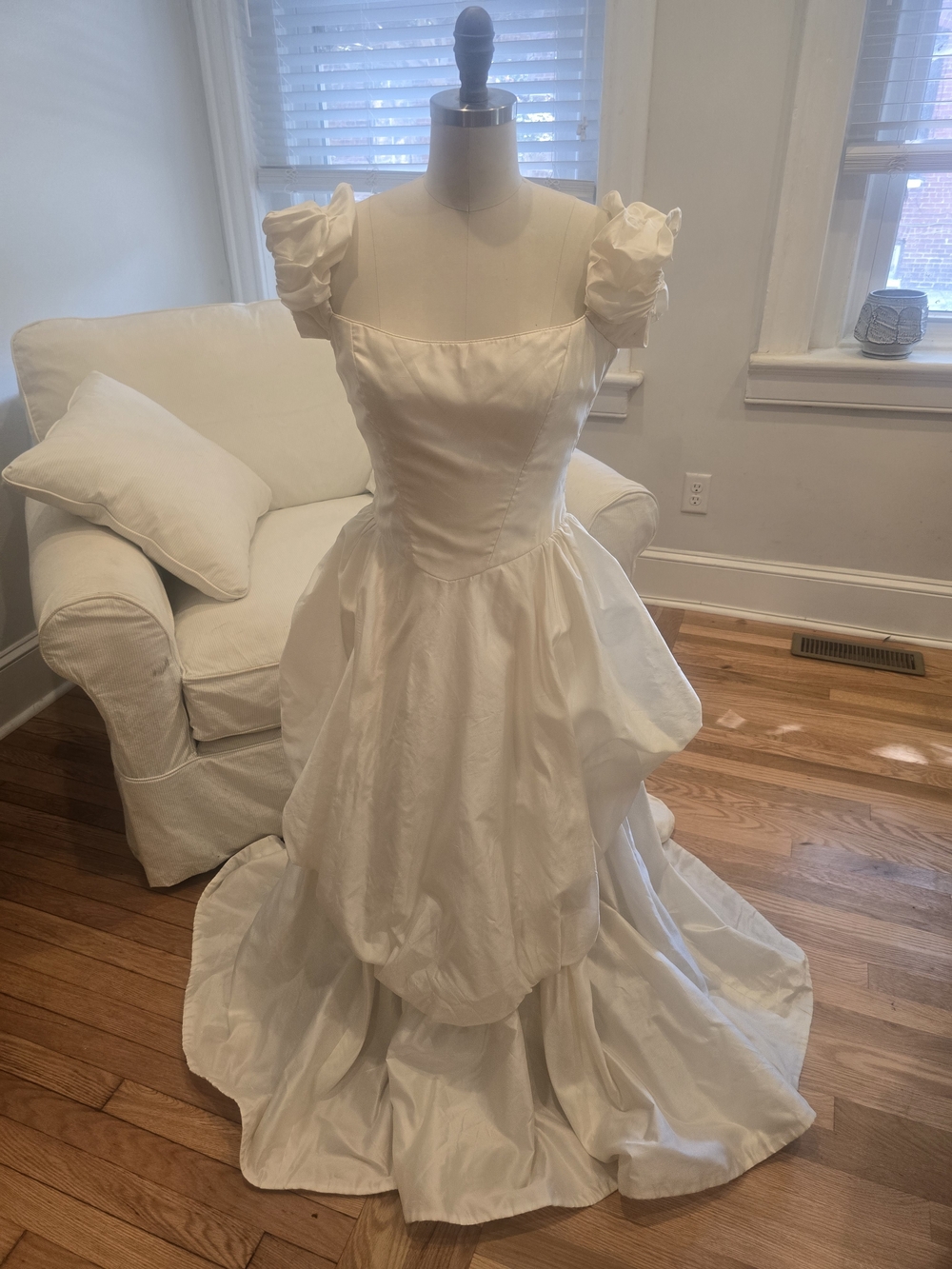 Modern Princess Wedding Dress